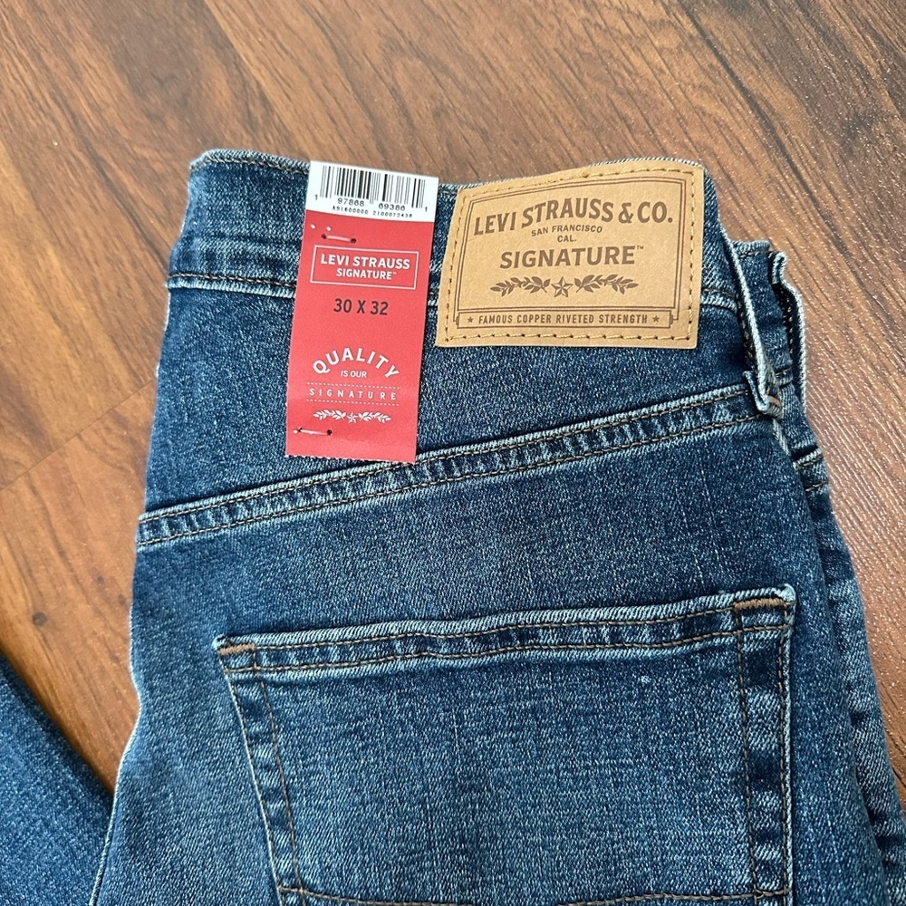 Levi Strauss Signature Men's Straight Fit Jeans in Blue - Picture 3 of 10